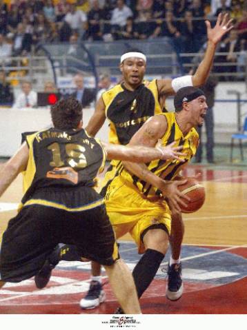 Με άμυνα… τανάλια ο Αρης «πήρε» το ντέρμπι με το Μαρούσι