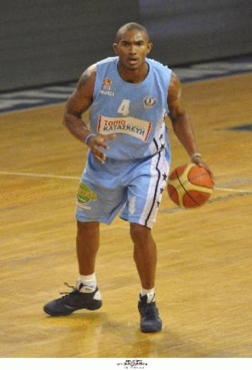 Ο Κολοσσός πέρασε νικηφόρα από τον… κάμπο με 76-69 επί της ΑΕΛ