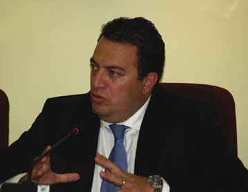 Καταδικαστική η απόφαση των πρυτάνεων για την αναγνώριση των κολεγίων