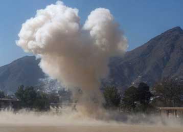 Νεκροί οκτώ Πακιστανοί στρατιώτες από επίθεση αυτοκτονίας σε σταθμό ελέγχου