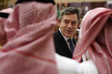 Ενίσχυση του ΔΝΤ για την αντιμετώπιση της κρίσης ζητά ο Γκόρντον Μπράουν