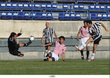 Στην Κορφή η Ρόδος, μόνη δεύτερη η Παναχαϊκή από τα… δώρα Ηλιούπολης και Χαϊδαρίου