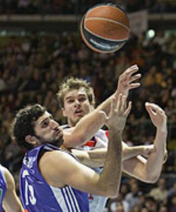 Ξύλο στα αποδυτήρια και πετροπόλεμος εκτός γηπέδπυ στο Ταού – Ρεάλ Μαδρίτης