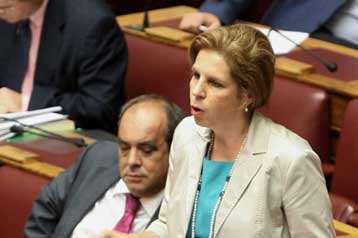 Λύση στο πρόβλημα του εφάπαξ των δημοσίων υπαλλήλων ζητά το ΠΑΣΟΚ