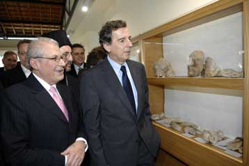 Εγκαινιάστηκε ο αρχαιολογικός χώρος Πέλλας και η Αρχαιοθήκη στο Δίον Πιερίας