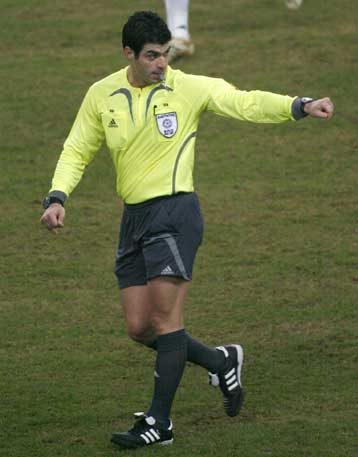 Ο Δαλούκας σφυρίζει στο ντέρμπι των «αιωνίων»