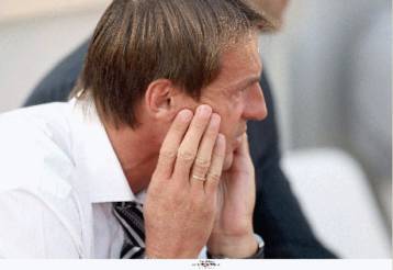 Σενάρια αντικατάστασης του Στράκα από τον Πεντράθα στον πάγκο του ΟΦΗ