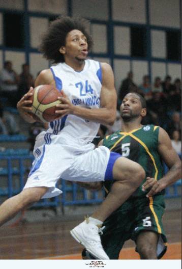 «Καπάρωσε» τη θέση τους στους ομίλους ο Πανελλήνιος μετά το 96-69 επί της Κιέβ