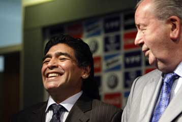 Στις 19 Νοεμβρίου το ντεμπούτο του Μαραντόνα στον πάγκο της Αργεντινής