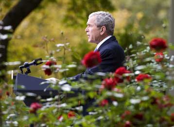 «Γράφτηκε ιστορία» δηλώνει ο Τζ.Μπους για την εκλογική νίκη του Ομπάμα