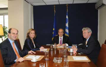 Qatar, Iberia, Ελλάκτωρ, Swissport αναμέσα στους 38 «μνηστήρες» για την Ολυμπιακή