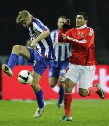 Δυνατά ματς στο UEFA, αλλά το βλέμμα στον ελληνικό όμιλο