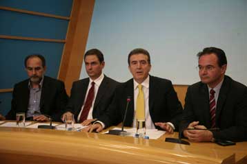 Πρόταση ΠΑΣΟΚ για την ενίσχυση των μικρομεσαίων επιχείρησεων