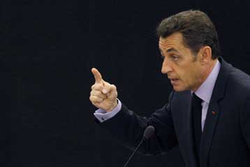 Κοινό μέτωπο έναντι της οικονομικής κρίσης επιχειρεί η ΕΕ