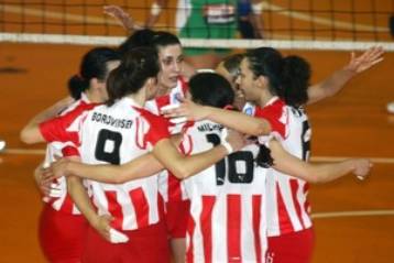 Με 3-0 σετ ηττήθηκε ο Ολυμπιακός από τη Σεβεροντοντσάκα
