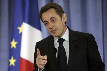 Έντεκα αρχές για μία νέα χρηματοπιστωτική «αρχιτεκτονική» εξετάζει η ΕΕ