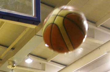 Νίκες στα παρκέ για Μαρούσι, Πανελλήνιο, ΠΑΟ και Αρη