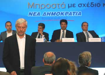 Να παραιτηθεί από βουλευτής ο Π.Τατούλης ζητά τώρα η ΝΔ