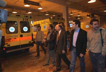 Τεράστιες οι ελλείψεις του ΕΚΑΒ σε προσωπικό και ασθενοφόρα διαπίστωσε ο Αλ.Τσίπρας