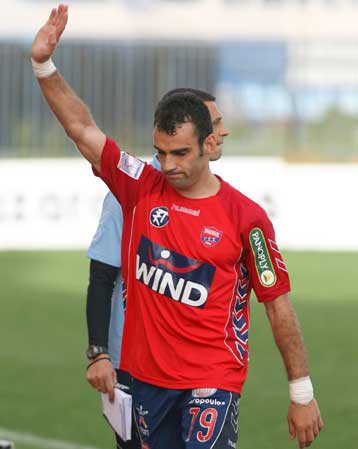 Στo «ψυγείο» ο Χούτος, τέλος από Πανιώνιο ο Ραμντάνε και… ατυχία με Ρεκόμπα