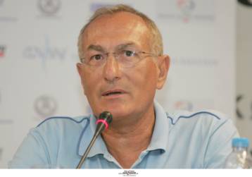 Ανανέωσε ο Ποστιλιόνε στην Ομοσπονδία Κωπηλασίας