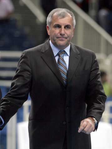 «Κλειδί η άμυνα» τόνισε ο Ομπράντοβιτς για την αναμέτρηση με τη Σιένα