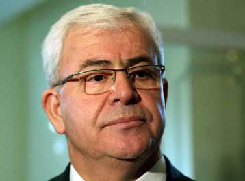 Διαψεύδει τα σενάρια παραίτησής του από την ΔΕΗ ο Τ.Αθανασόπουλος