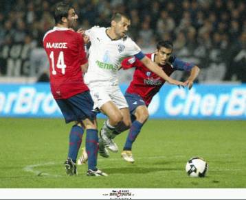 Συγκέντρωση και πίστη στο αποτέλεσμα ζητά ο Σάντος για το ντέρμπι