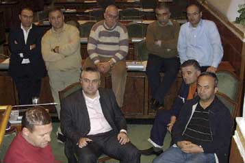 Αλβανοί βουλευτές σε απεργία πείνας για το νέο εκλογικό νόμο