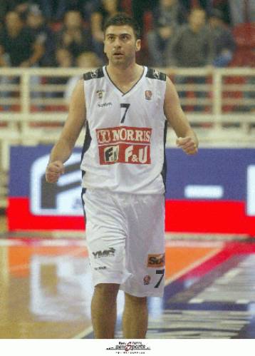 Αμφίβολος ο Βασιλειάδης εν όψει Αρη, παράπονα της ΚΑΕ για την παραπομπή της