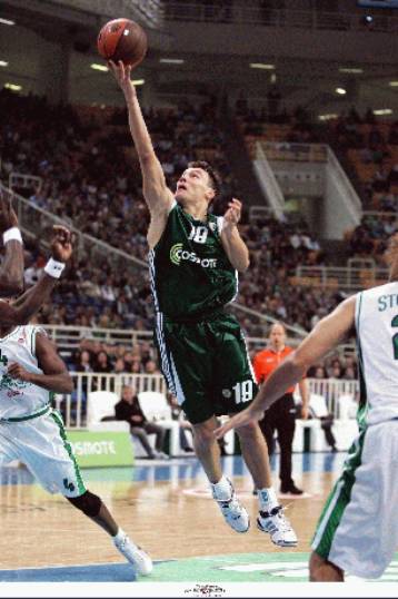 «Δώσαμε δικαιώματα» παραδέχτηκε ο «Σάρας» για το ματς με τη Σιένα