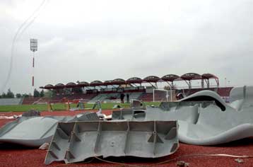 Κάποιοι επιτρέπουν να συντηρούνται δολοφονικά στοιχεία, σύμφωνα με την Λάρισα