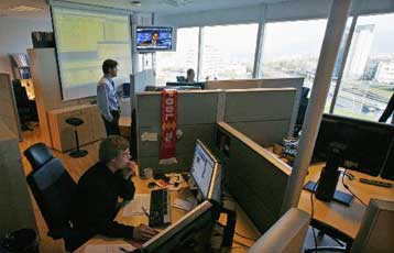 Το «ξεπάγωμα» των ξένων καταθέσεων στην Ισλανδία ανοίγει τον δρόμο στη διεθνή βοήθεια