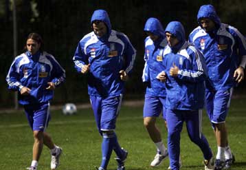 Το όνειρο του Κουτσιανικούλη στη βροχερή «πρώτη» της Εθνικής