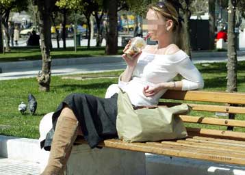 Η νοσταλγία λειτουργεί ως αντίβαρο στη μοναξιά