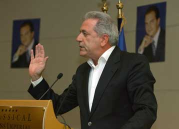 Διαβεβαιώσεις ότι δρομολογείται η εξόφληση των φαρμακοποιών από τον ΟΠΑΔ