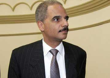 Ο Έρικ Χόλντερ υπουργός Δικαιοσύνης στην νέα αμερικανική κυβέρνηση