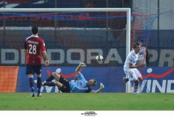 MVP ο Επστάιν, καλύτερο γκολ από τον Κόκε στη 10η αγωνιστική