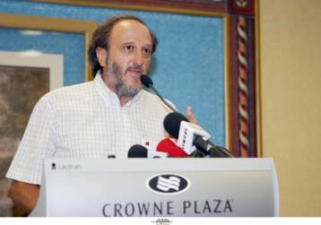 «Αόρατος» ο Μπάγεβιτς και Νικολάου με διαφορετική στάση, λέει Χατζηχρήστος