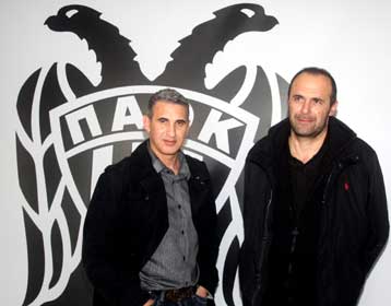 Ο Δρόσος παρουσίασε τον Καλαφατάκη στον ΠΑΟΚ