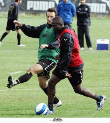 Με Μαντούκα και Ενσαλίβα η ΑΕΚ στο Ηράκλειο