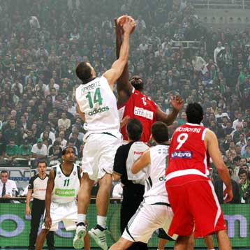 Ο Παναθηναϊκός πήρε το πρώτο «αιώνιο» ντέρμπι, δραματική νίκη της ΑΕΛ