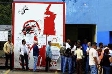 Δημοτικές εκλογές-«δημοψήφισμα» για τον Τσάβες στη Βενεζουέλα