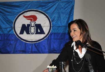 Αυτοκριτική για τις πρόσφατες πολιτικές εξελίξεις άσκησε η Ντόρα Μπακογιάννη