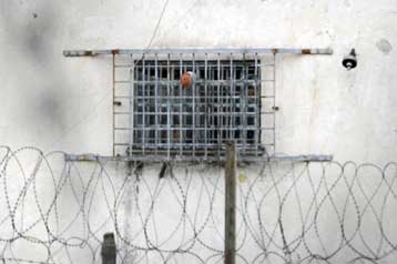 Ξεκινά η συζήτηση του νομοσχεδίου για τη βελτίωση των συνθηκών στις φυλακές