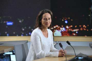 «Εμφύλιος» στους Γάλλους Σοσιαλιστές με την Σεγκολέν να αμφισβητεί τη νίκη Ομπρί