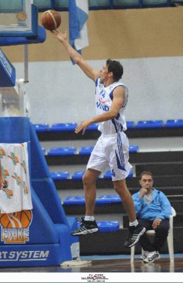 Πλάνα δίχως τον Γκόλεματς κάνει ο Ζούρος για το ματς του EuroCup με τον Αρη