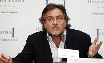 «Φούντωσαν» τα σενάρια περί επαφών της ΕΟΚ με τον Πέπου Ερνάντεθ