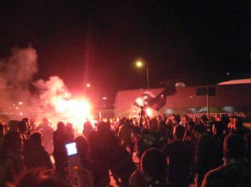 «Λεωφόρος» έγινε το αεροδρόμιο στη… διπλή υποδοχή του Παναθηναϊκού