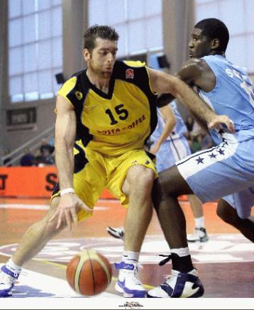 Για το ντεμπούτο του ετοιμάζεται ο Διαμαντόπουλος, έτοιμος να φύγει ο Πάντιους